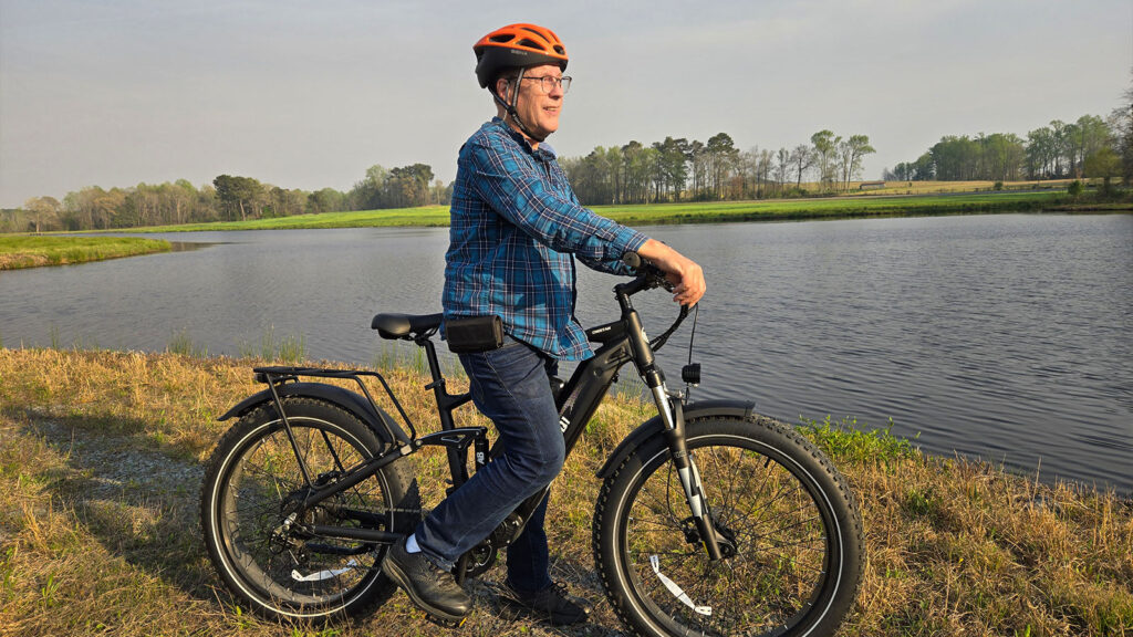 Haoqi Black Leopard E-Bike and senior rider