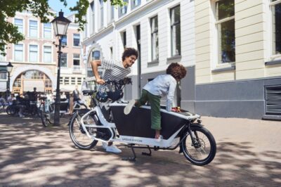 Urban Arrow Family Bike: Exploring Streets, City Biking Guide